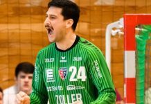 Томовски спектакуларно дебитираше во новиот клуб и тоа против своите поранешни соиграчи