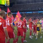 Историски момент за Баерн, испратена и порака до играчите!