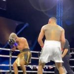 Тони Фергусон го претепа противникот, му го изби забот и речиси го нокаутира (Видео)