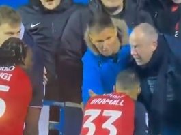 (ВИДЕО) Неочекуван инцидент во Англија – тепачка помеѓу навивачи на Лутон снимена во живо