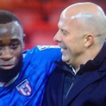 Навивачите на Ливерпул полудеа: Не можат да поверуваат што направи Слот по уште еден кикс на „Енфилд“ (Фото)