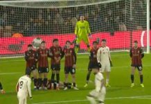 Шампионот на колена на „Виталити“: Борнмут го расплака Ливерпул (Видео)