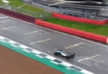 Мерцедес го претстави новиот болид од кој застанува здивот