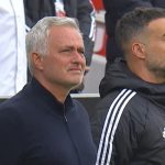 Мурињо заплака за време на минутата молчење за колегата со кој освои 23 трофеи (Видео)