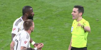 Откриено што му рече Мастантуоно на судијата – веднаш го исфрли од теренот (Фото)