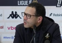 Срамота: Тренерот на Челси жестоко ги нападна фудбалерите