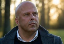 Ливерпул сакаат да потпишат „експлозивен напаѓач“