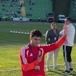 Македонски фудбалер доби овации од публиката на „Кошево“ (Видео)