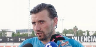Поранешен европски шампион сака да потпише со Столе Димитриевски