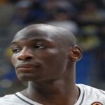 Партизан го врати Банџа Си - краткорочен договор за „Air France“ Банџа Си во дрес на Париз Баскетбол во Евролигата