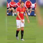 Јунајтед во кризни разговори за иднината на Карик Мајкл Карик во дресот на Манчестер Јунајтед