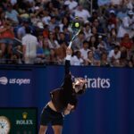 Алкараз со нов изглед и стара форма во Шангај: 6-3, 6-3 против Серундоло за 66 минути, Циципас ја прослави 400тата победа во кариерата Алкараз го сврте Мунар и е во финалето во Токио: 5-7, 6-3, 6-1