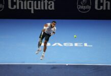Оже-Алијасим во четвртото коло во Шангај: 6-3, 4-6, 6-1 против Карењо Буста, следен е Рууд Феликс Оже-Алијасим на АТП турнир