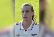 Арсенал го сврте резултатот против Лидс: Калафиори и Бруно Гимараеш за 2-1, шампионот се изедначи со Манчестер Сити на врвот Рикардо Калафиори во дресот на Арсенал
