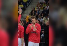 Олимпијакос по продолжение ја совлада Барселона со 105-100: Везенков со 25 поени, Гвардиола со овации во „Палау“ Саша Везенков во дресот на Олимпијакос