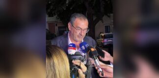 Милан и Аталанта на Сан Сиро без суспендираниот Елмас: Рамос и Роу под притисок во дуел што може да ја сврти сезоната Маурицио Сари, тренер на Аталанта, во разговор со новинари