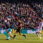 Валенсија избега од дното со 2-2 кај Расинг: Оторби со прв гол, Столе Димитриевски со клучни одбрани Столе Димитриевски во акција