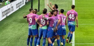 Милан и Јувентус со гостински победи од 2-0 во Серија А Фудбалерите на Милан слават гол