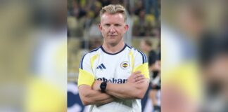 Дирк Кајт го презема Фенербахче по заминувањето на Картал Дирк Кајт во тренерска опрема на Фенербахче