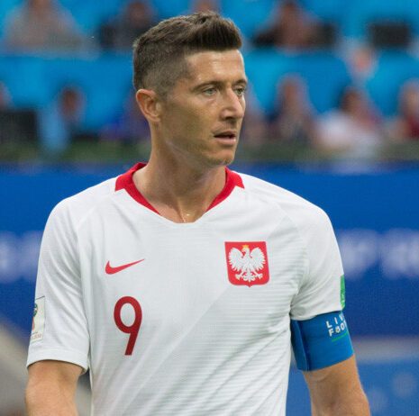 Полска 6-0 против Романија: Левандовски со хет-трик за 90ти гол во репрезентација Левандовски Полска фудбал