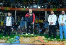 Кајл Снајдер со пресврт во финишот до петта светска титула Кајл Снајдер на подиумот на Олимписките игри во Рио 2016