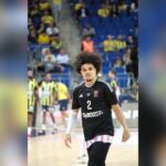 Хифи со 30 поени и промашена тројка за победа: Асвел славеше во Париз со 98-96 Хифи со 30 поени и промашена тројка за победа: Асвел славеше во Париз со 98-96